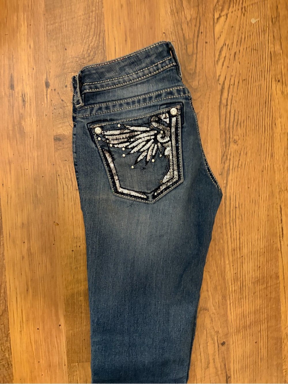 Women’s Miss Me bootcut Jeans with Embellished Pocket
